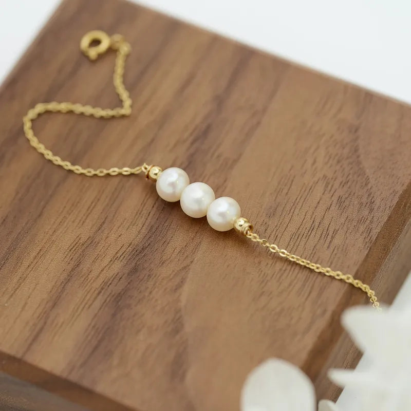 Aria-Gold Pearl Bracelet
