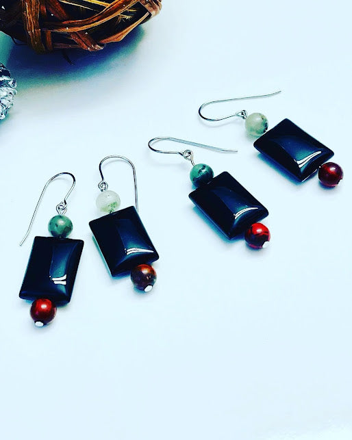 BLACK ONYX SQUARE